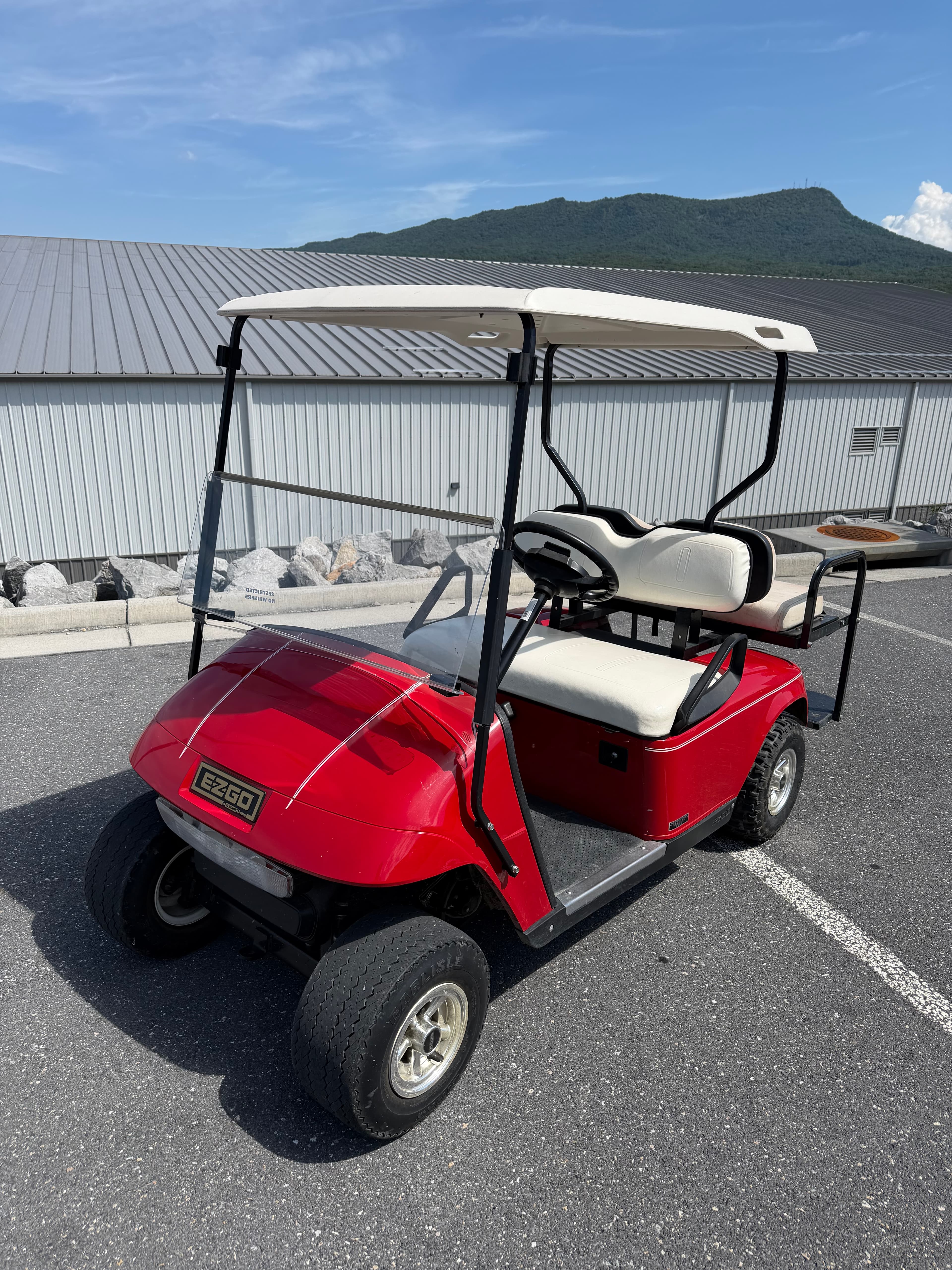 2006 E-Z-GO TXT Gas