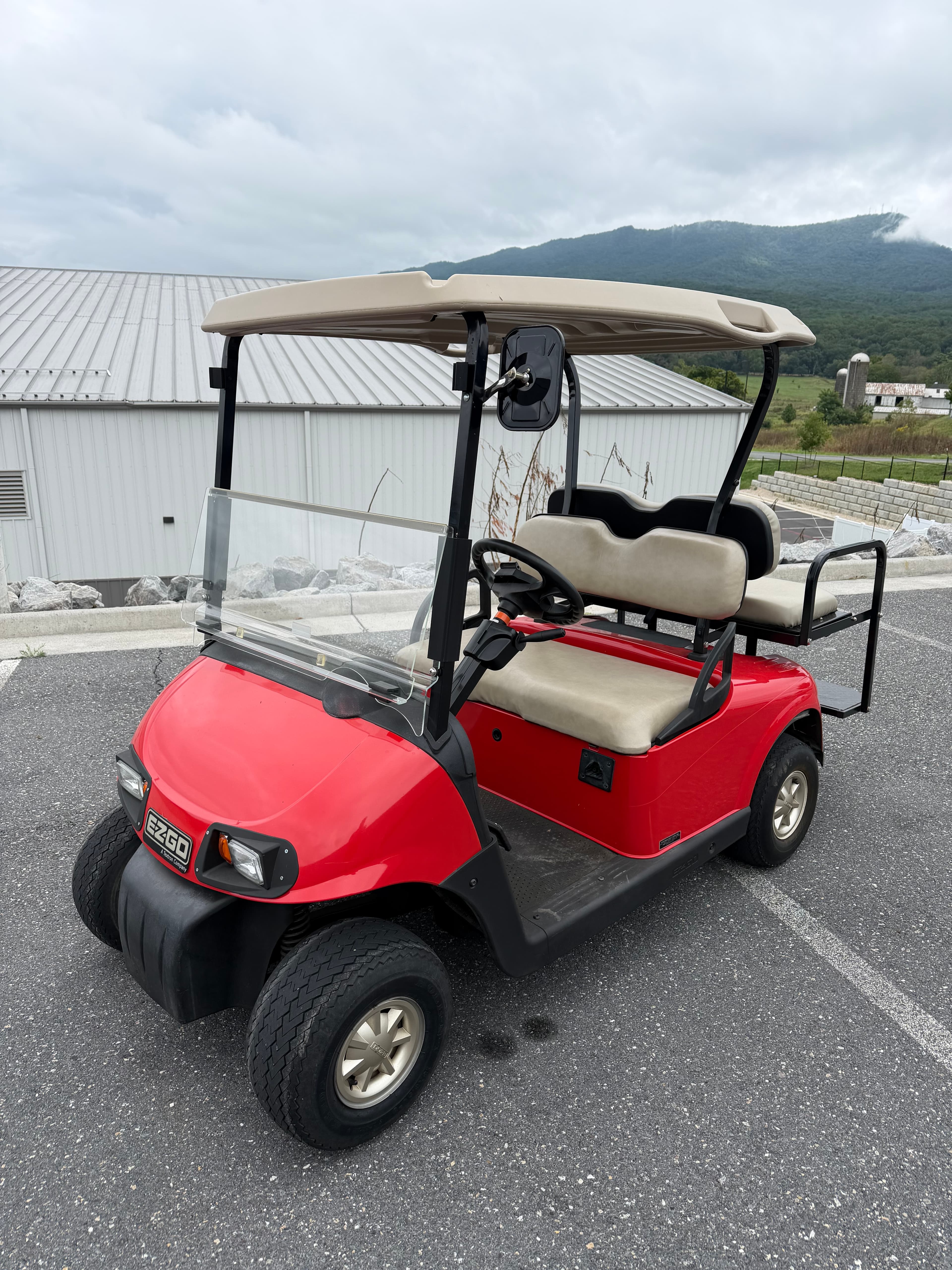 2009 E-Z-GO RXV Lithium